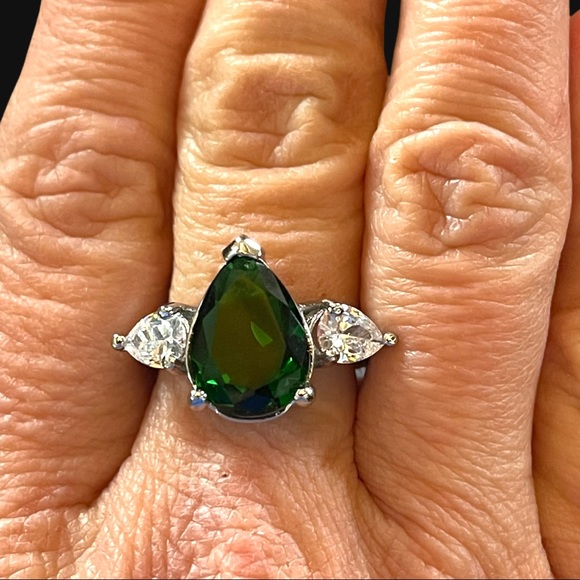 The Cintia Yellow Topaz .925 Ring - Picture 11 of 11